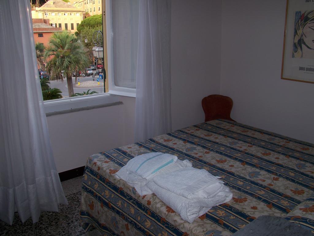 سيستري ليفانتي B&B Portobello الغرفة الصورة